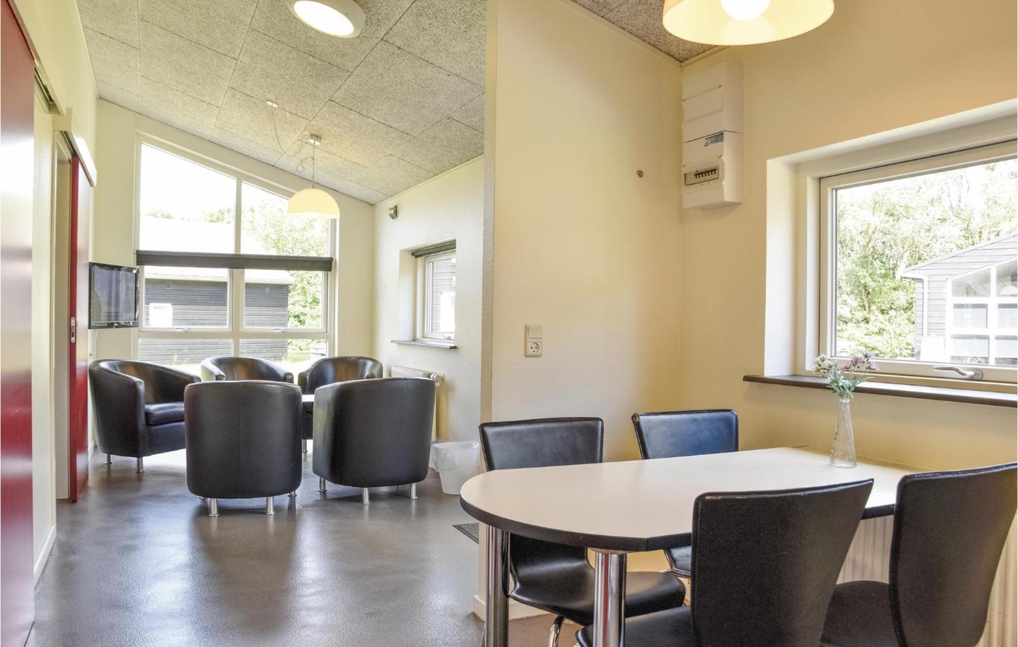 Pet Friendly Home In Spjald With Wifi Luaran gambar